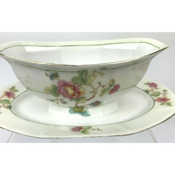 Victoria China Czechoslovakia Gravy Boat With Attached Underplate Pink Roses - Picture 2 of 12